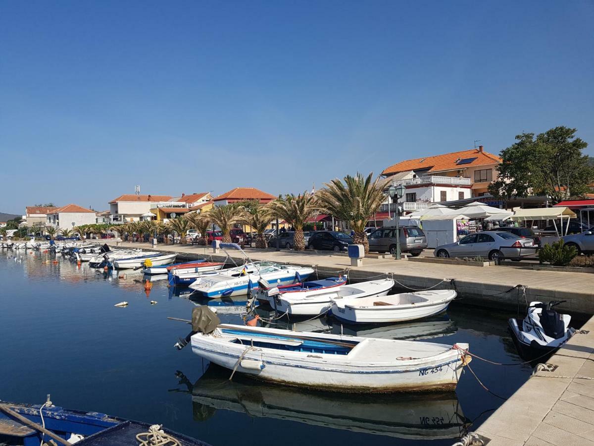 Delfin Apartman Posedarje